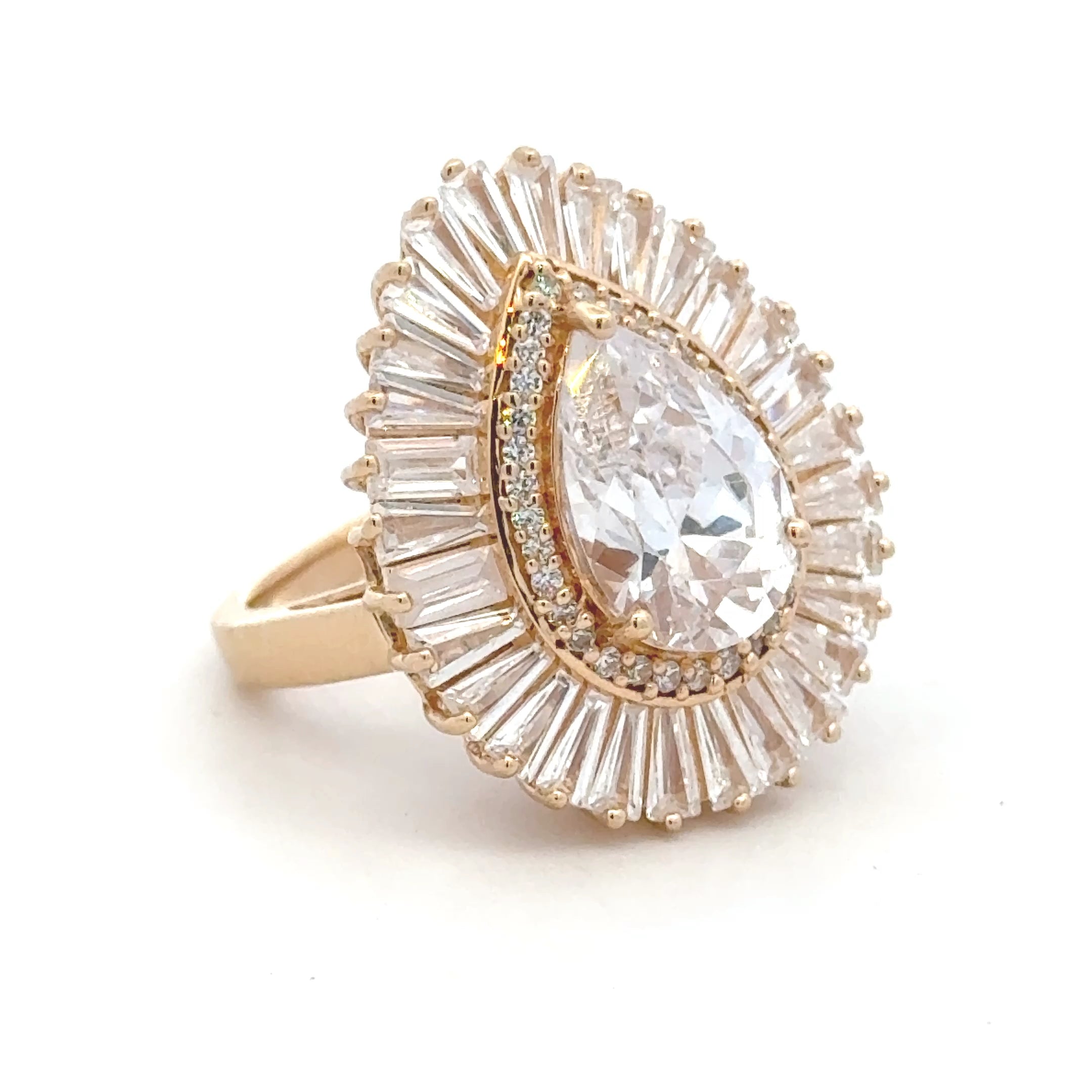 Ring glow drop clear goldplated