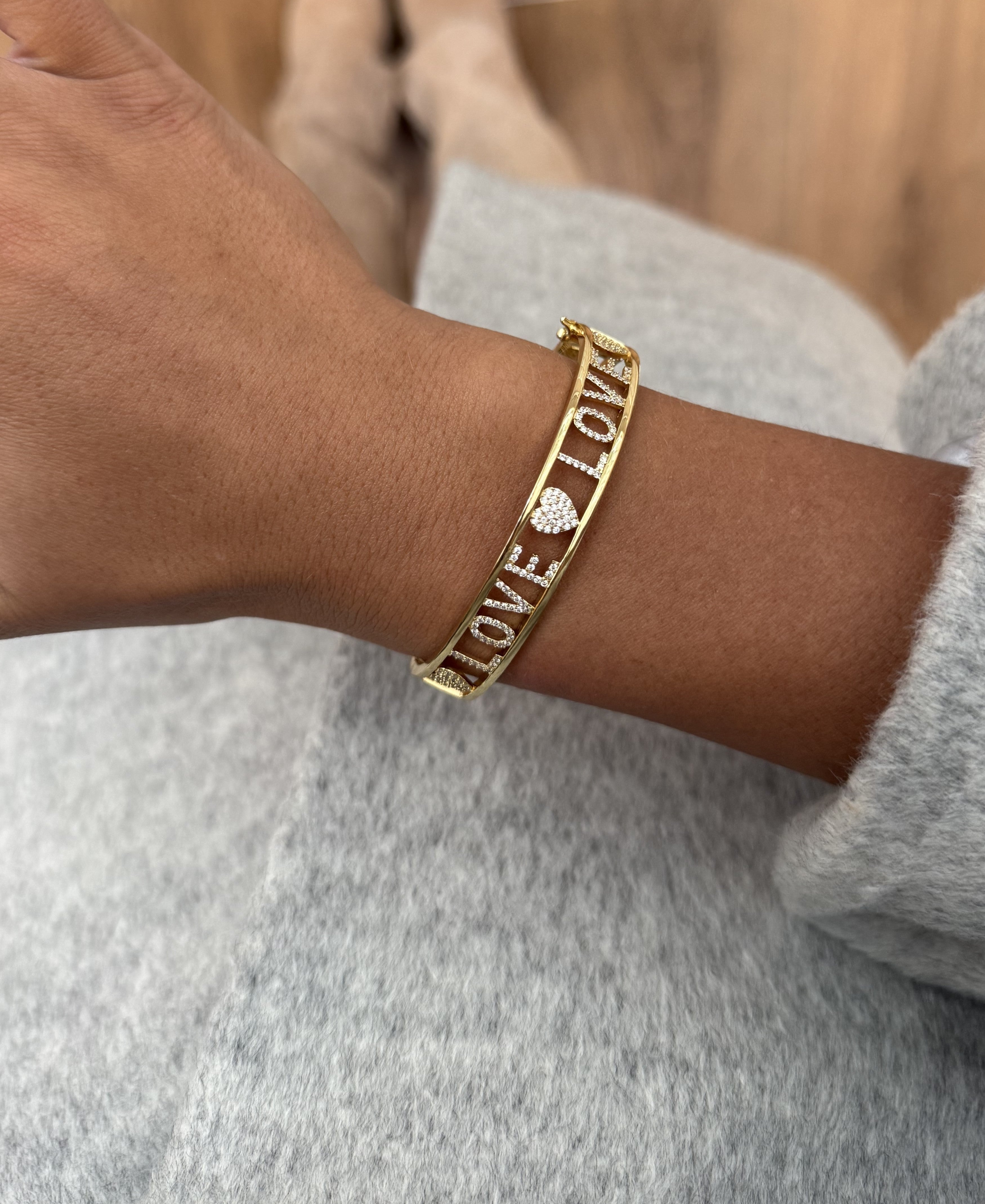 Bangle peace gold plated