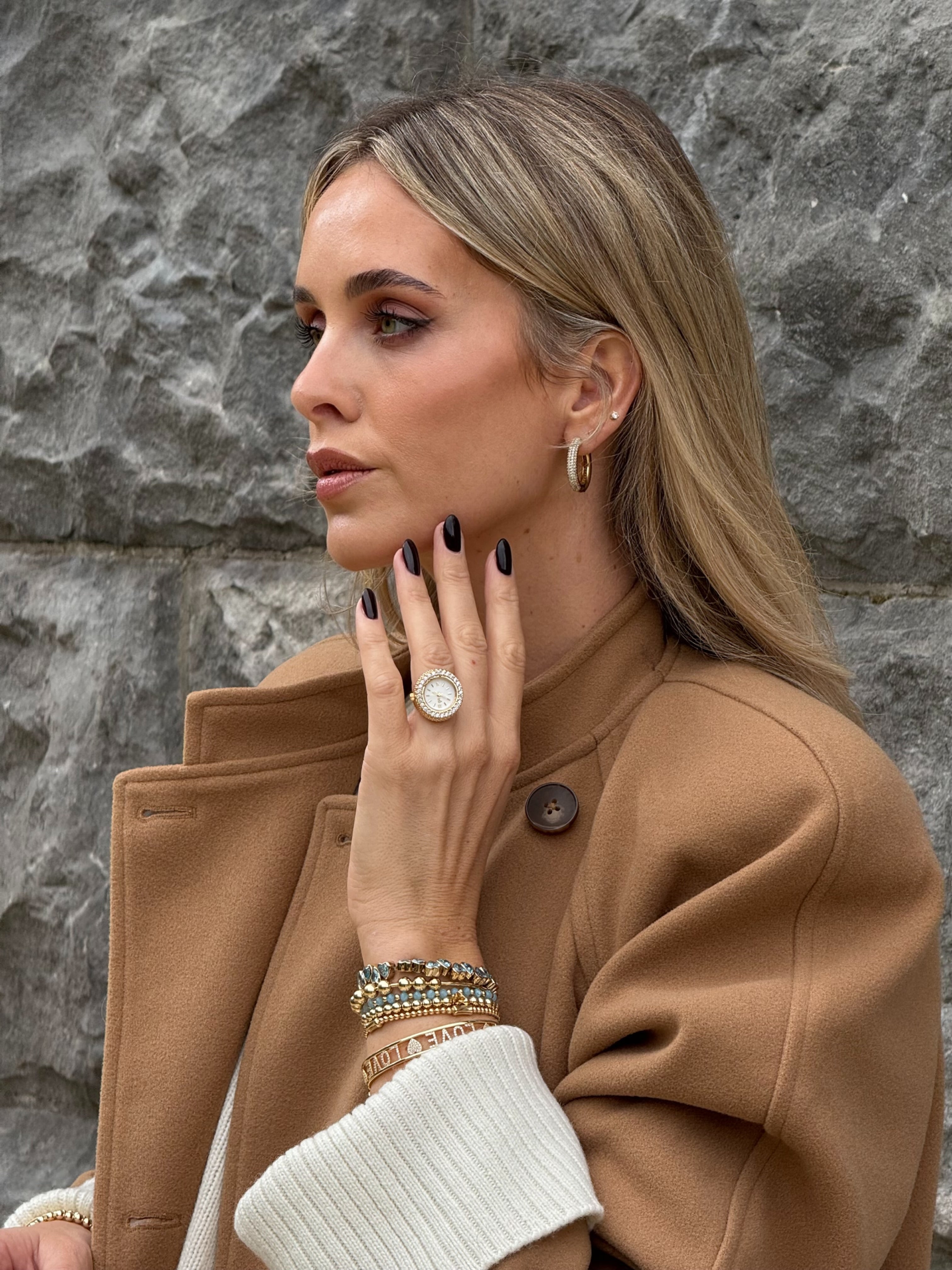 Earrings luxe cc big gold coloured